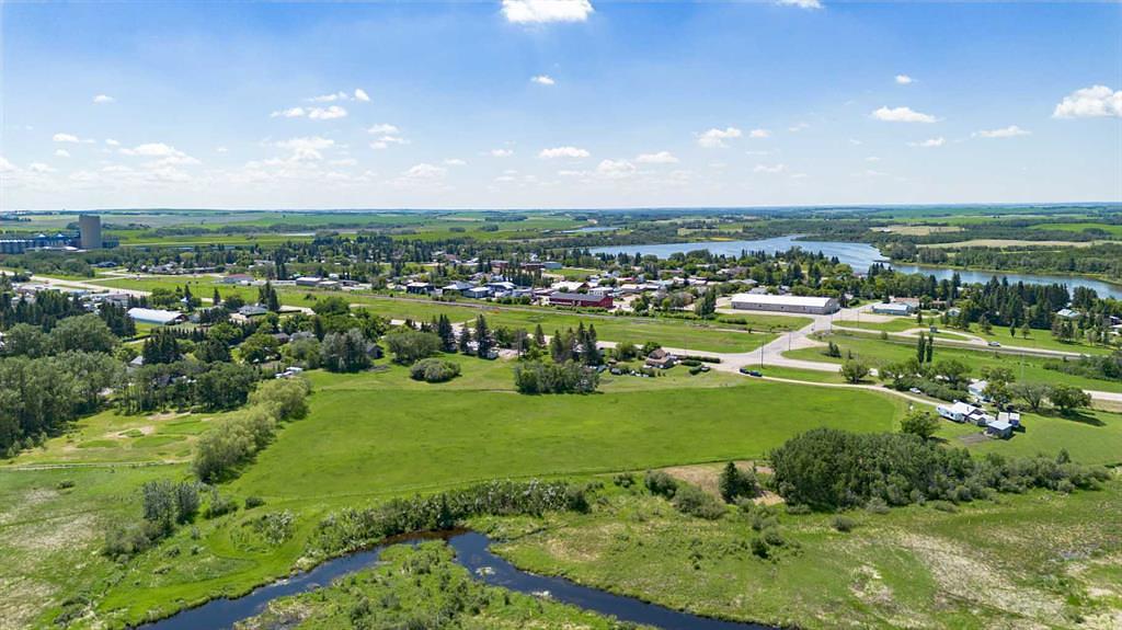 Alberta 12, Alix, AB