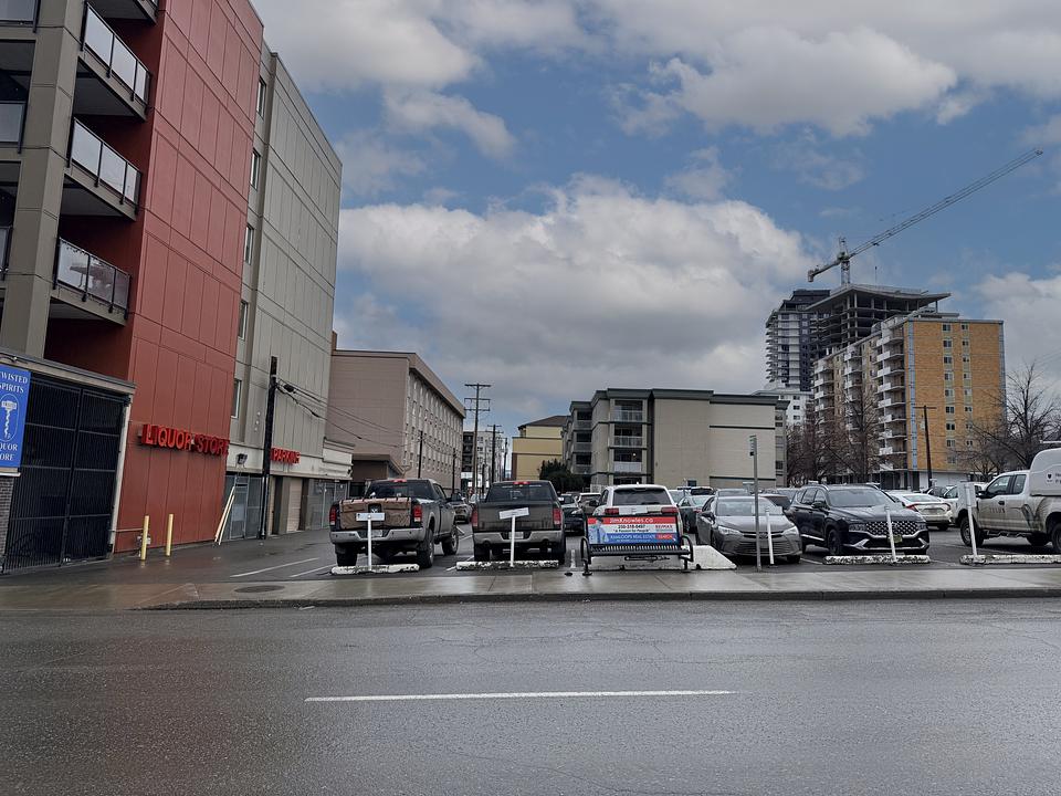 301-309 - 309 Saint Paul Street, Kamloops, BC