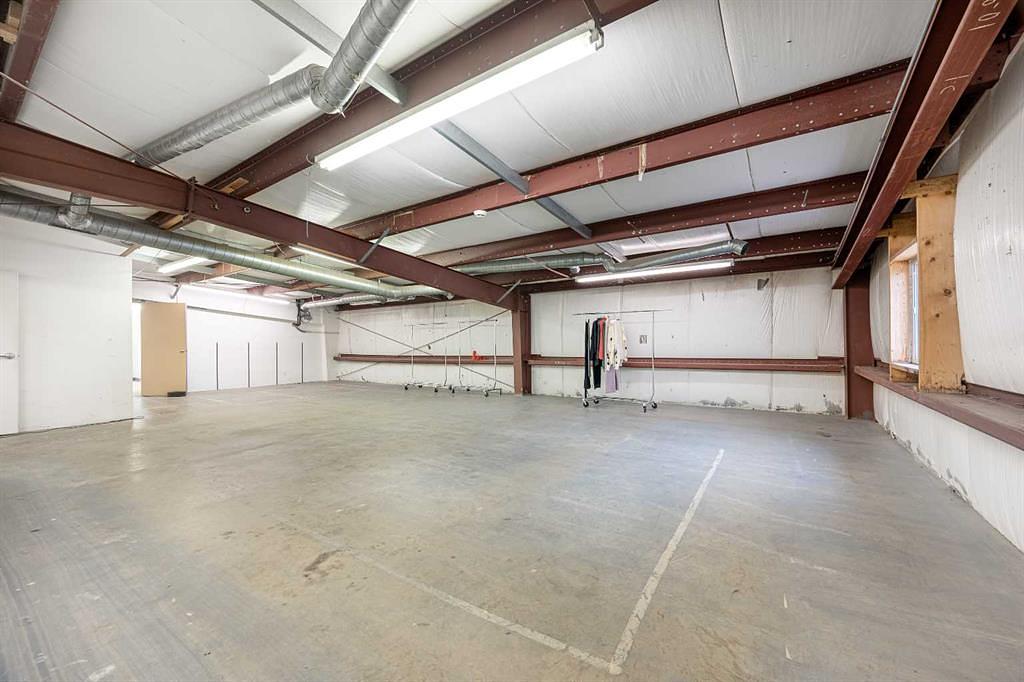5402 44 Street, Lloydminster, AB