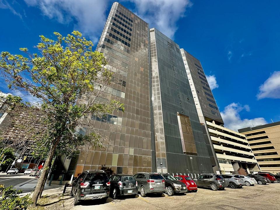 1801 - 215 Garry Street, Winnipeg, MB