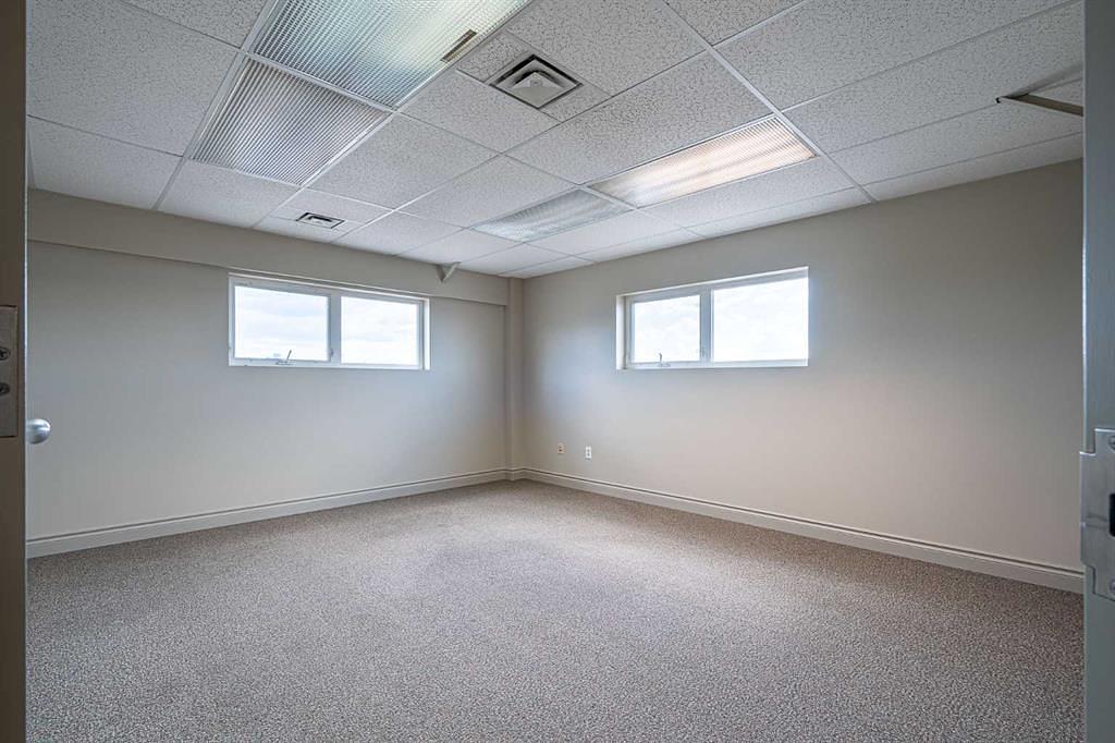 4604 62 Avenue, Lloydminster, AB