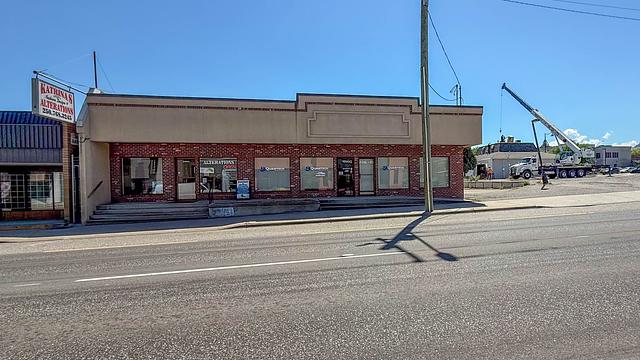 2489 Main Street, West Kelowna, BC