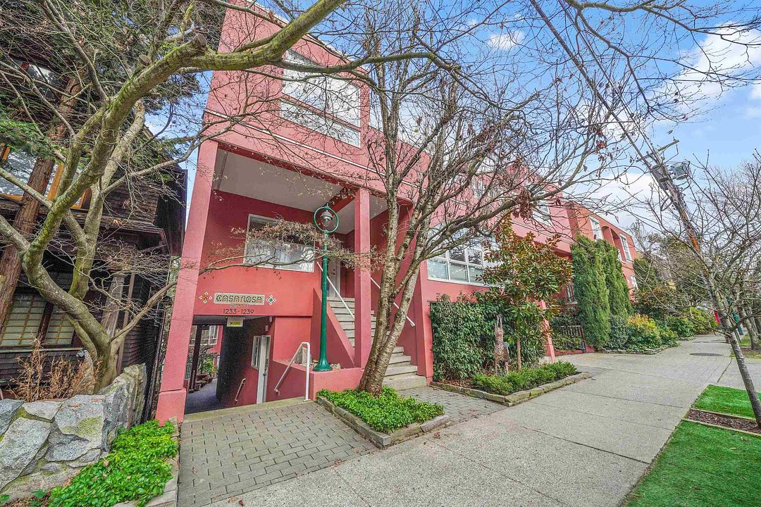 1233 West 7th Avenue, Vancouver, BC