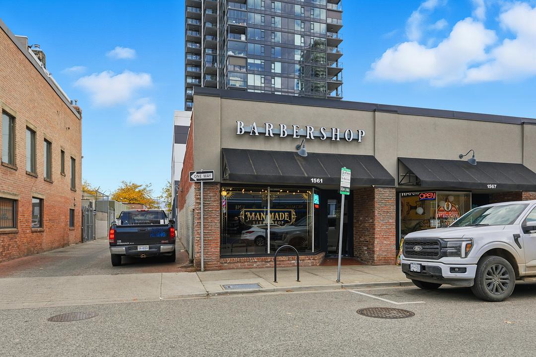 A - 1561 Pandosy Street, Kelowna, BC