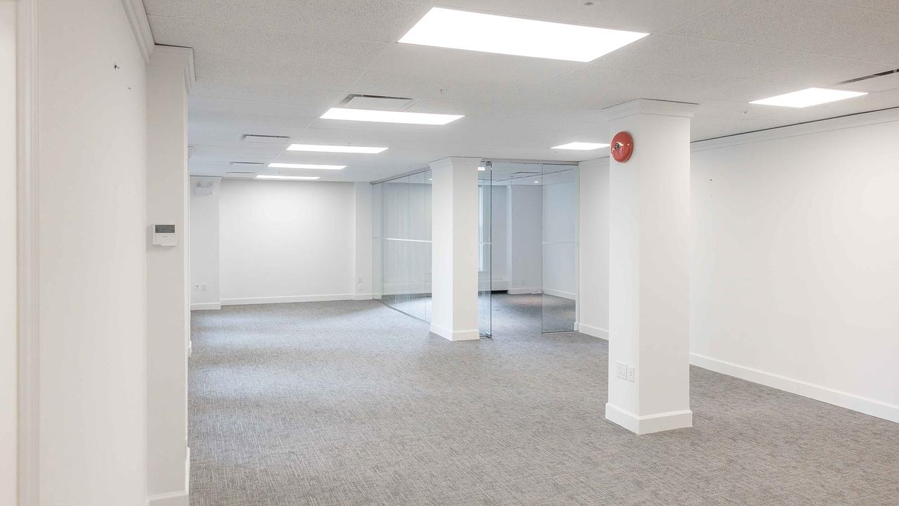 525 - 744 West Hastings Street, Vancouver, BC