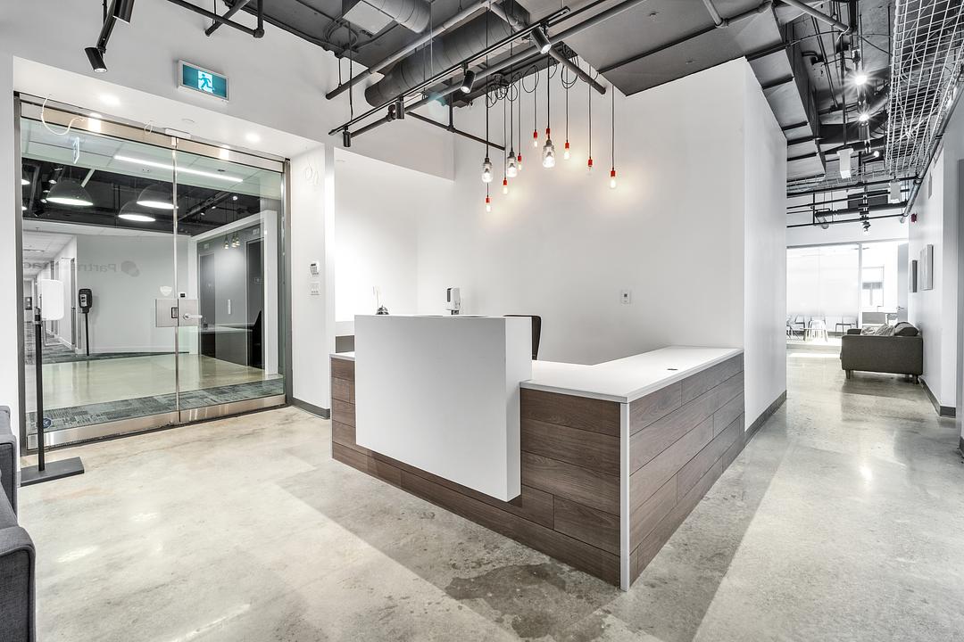 900 - 111 Peter Street, Toronto, ON