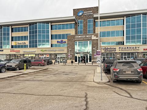 600 Crowfoot Crescent Northwest, Calgary, AB