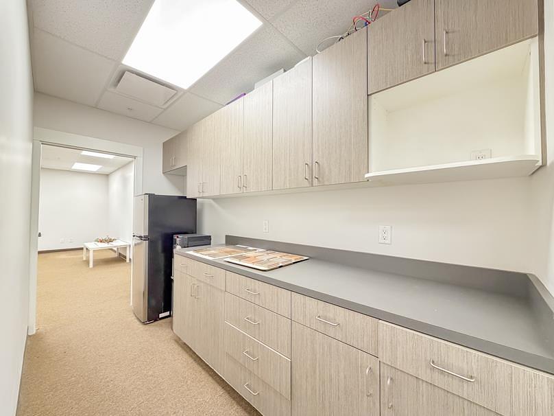 722 & 726 - 550 West Broadway, Vancouver, BC