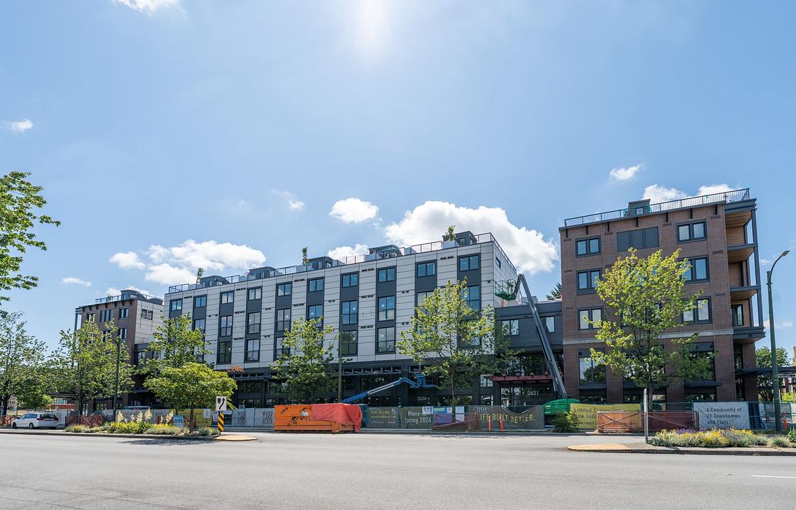 4 - 2375 East 11th Avenue, Vancouver, BC