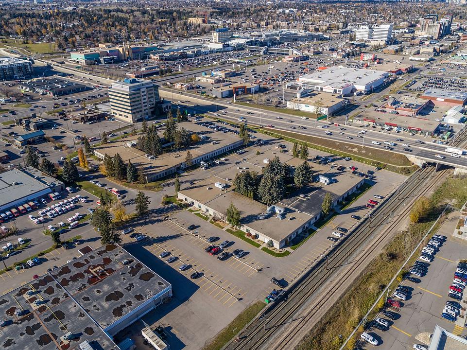 180 - 6939 Fisher Road Southeast, Calgary, AB