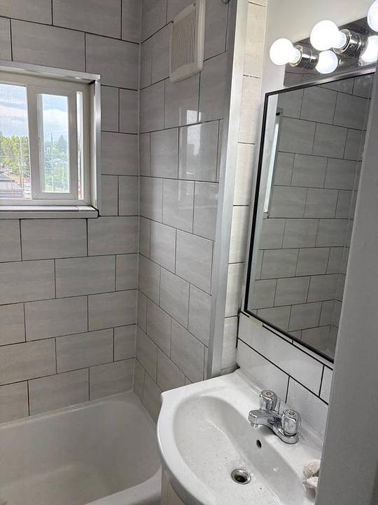 12 - 7387 10th Ave , Burnaby, BC