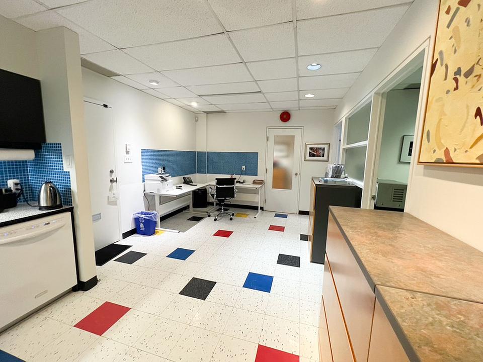 720 Spadina Avenue, Toronto, ON