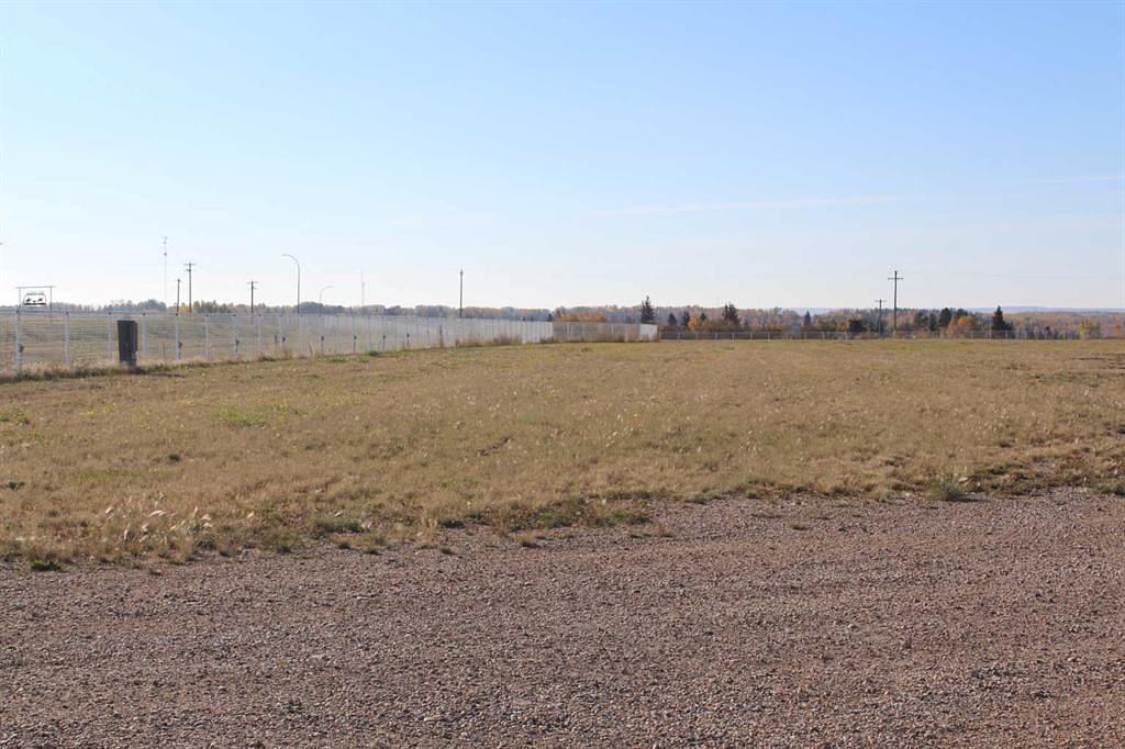 902 Main Street, Manning, AB