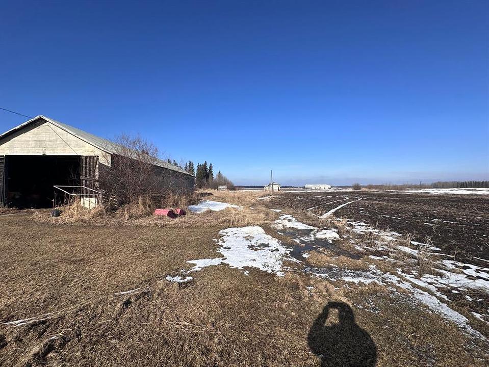 4902 50 Street, Grassland, AB