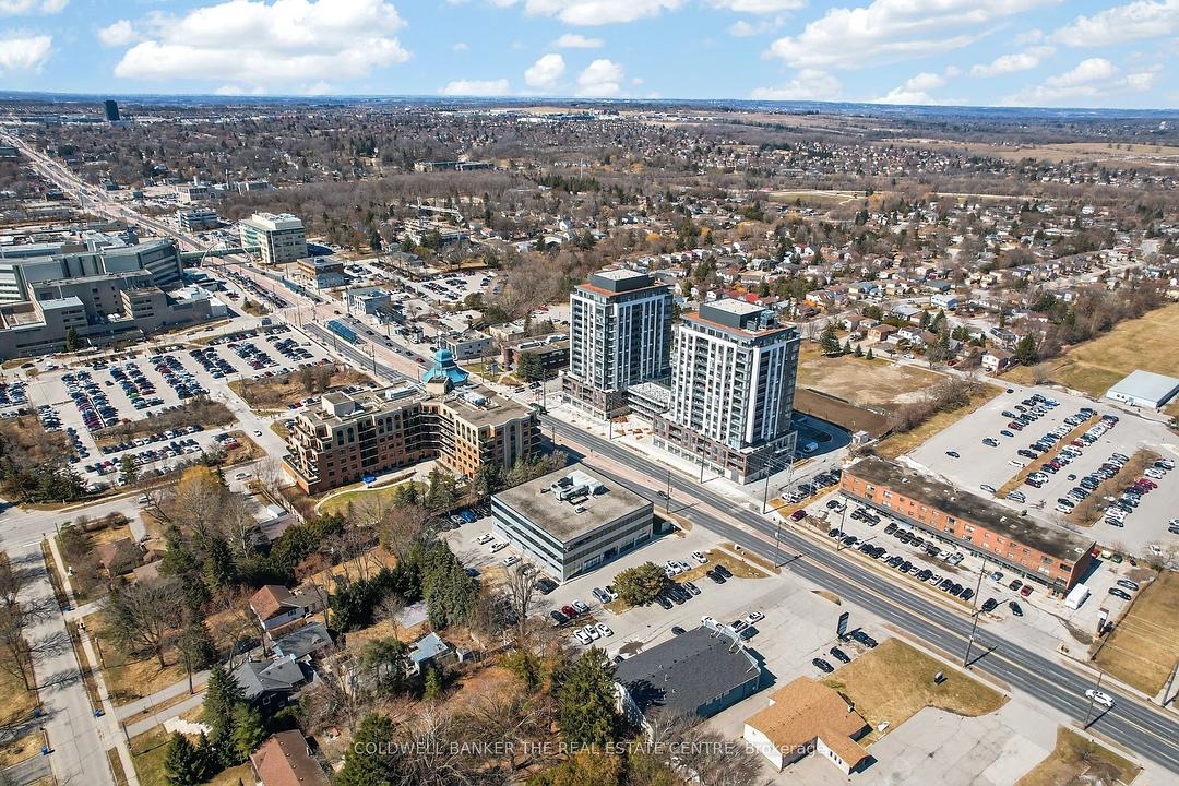 309 - 712 Davis Drive, Newmarket, ON