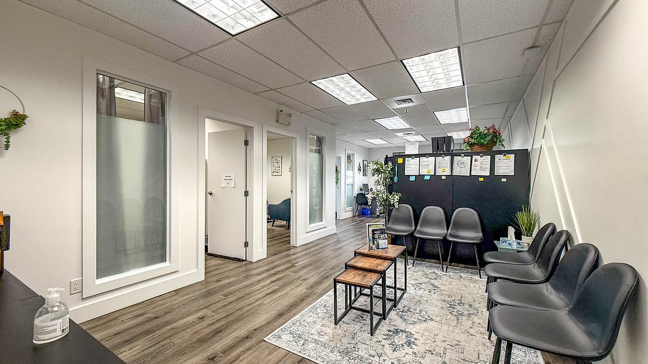 202 - 1626 Richter St, Kelowna, BC