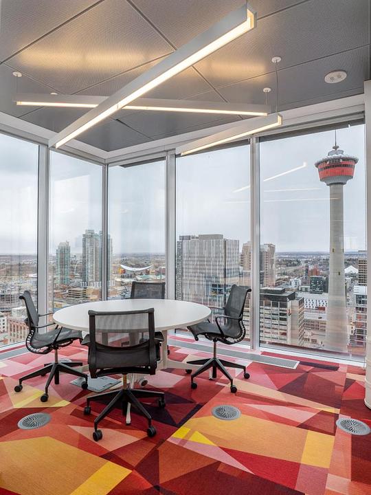 2400 - 685 Centre Street South, Calgary, AB