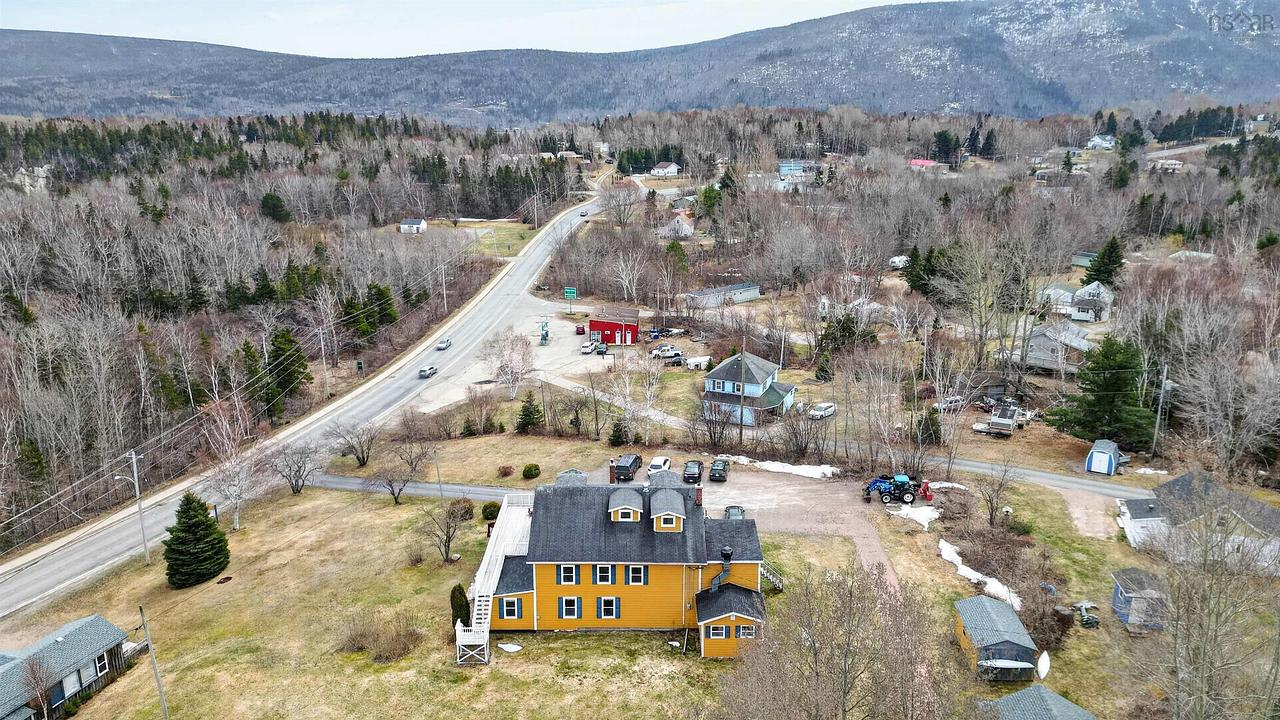 37706 Cabot Trail, Ingonish Beach, NS