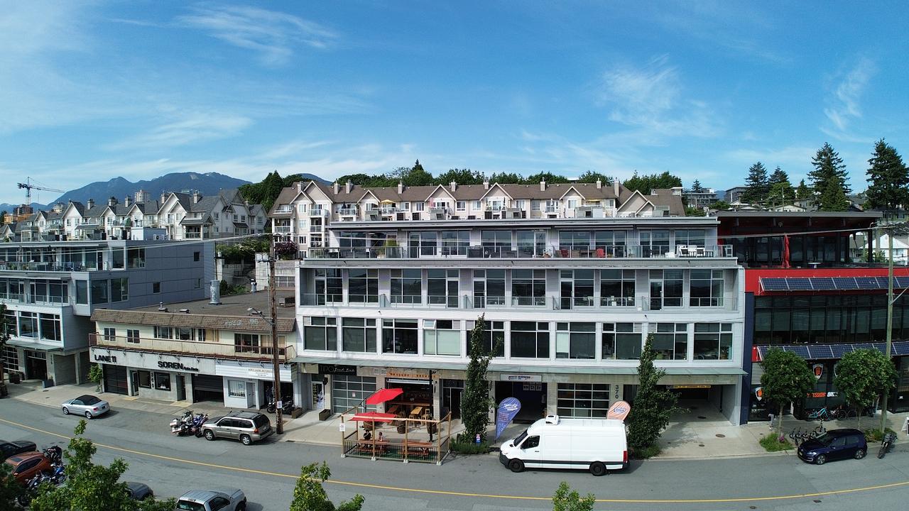 #203 - 370 Esplanade East, North Vancouver, BC
