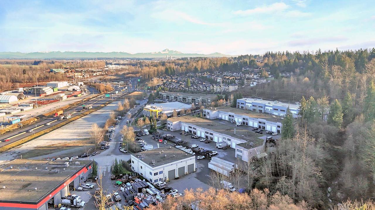 17288 104a Ave, Surrey, BC