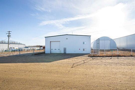 39 Production Avenue, Blackfoot, AB