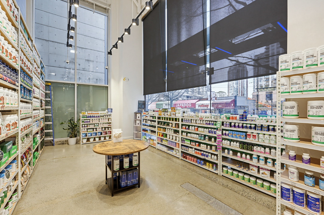 551 - 555 Robson Street, Vancouver, BC
