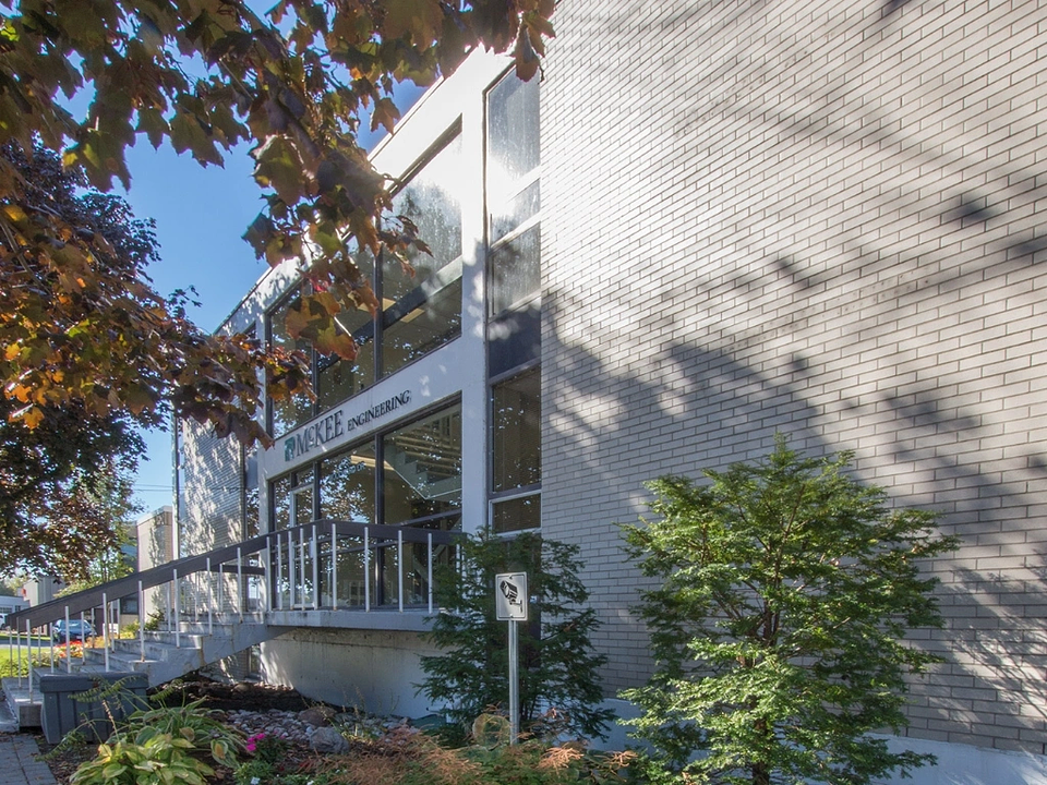 2nd Floor - 1785 Woodward Drive, Ottawa, ON