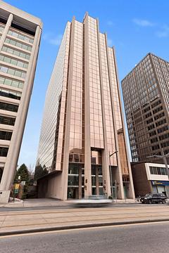 30 Saint Clair Avenue West, Toronto, ON