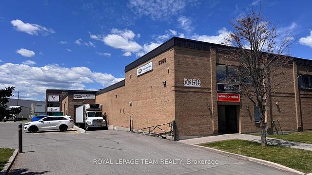 5359 Canotek Road, Ottawa, ON