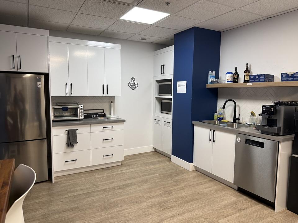 340 - 1632 Dickson Ave, Kelowna, BC