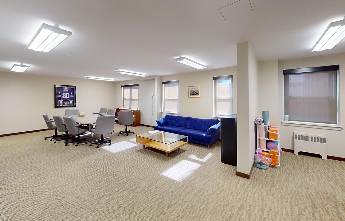 346 Broadway - 346 Broadway, Winnipeg, MB