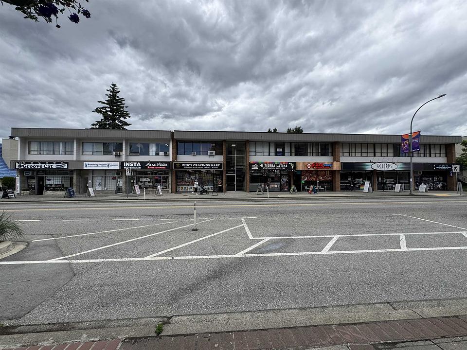 107 - 773 6th Street, New Westminster, BC