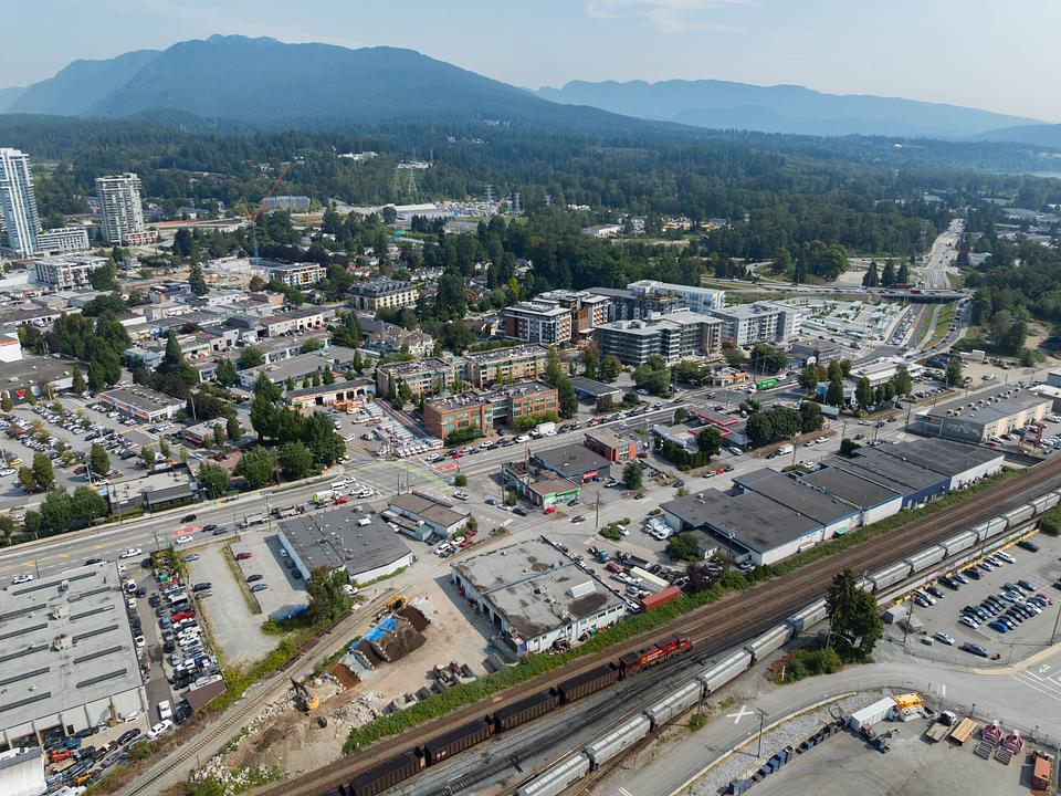 1419 Main Street, North Vancouver, BC