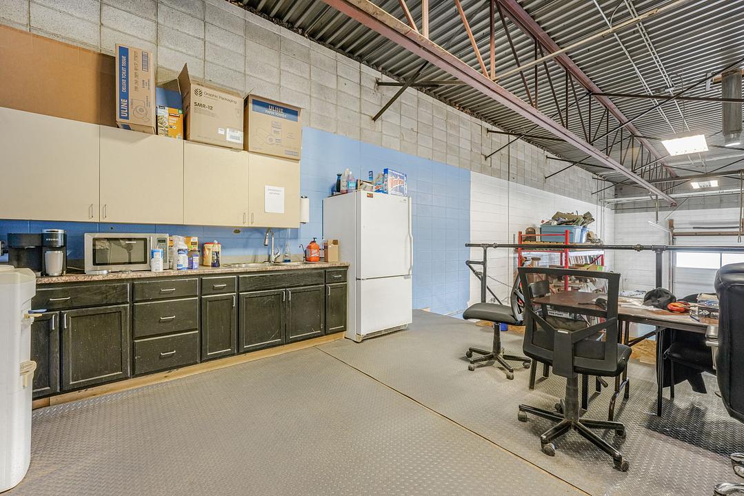 20408 107 Avenue Northwest, Edmonton, AB