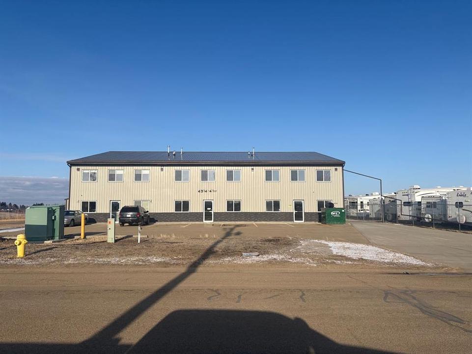 4314 41 Street, Camrose, AB