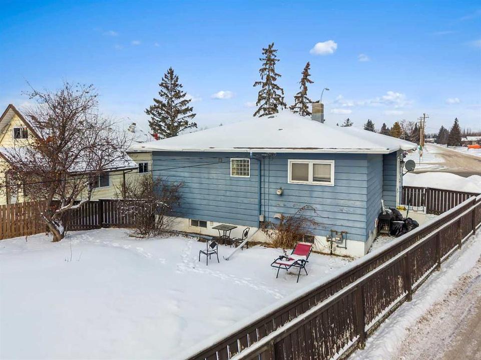 5517 46 Street, Olds, AB