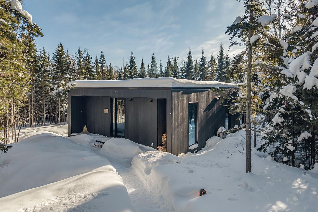 17 Chemin Pierre-Perreault, Petite-Rivière-Saint-François, QC