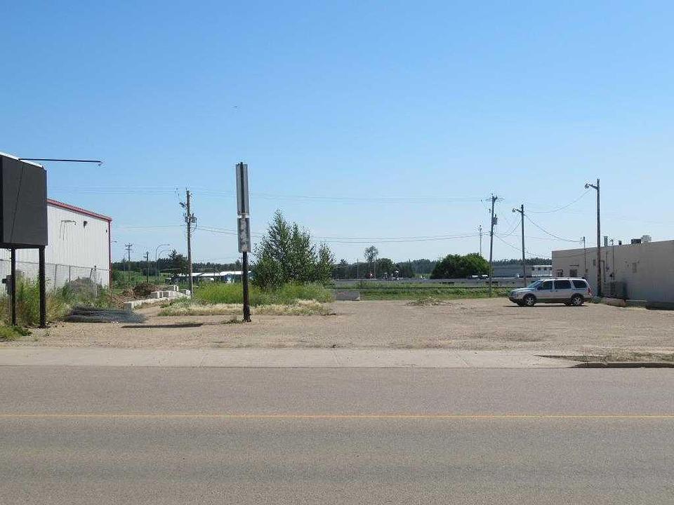10323 101 Street, Lac la Biche, AB