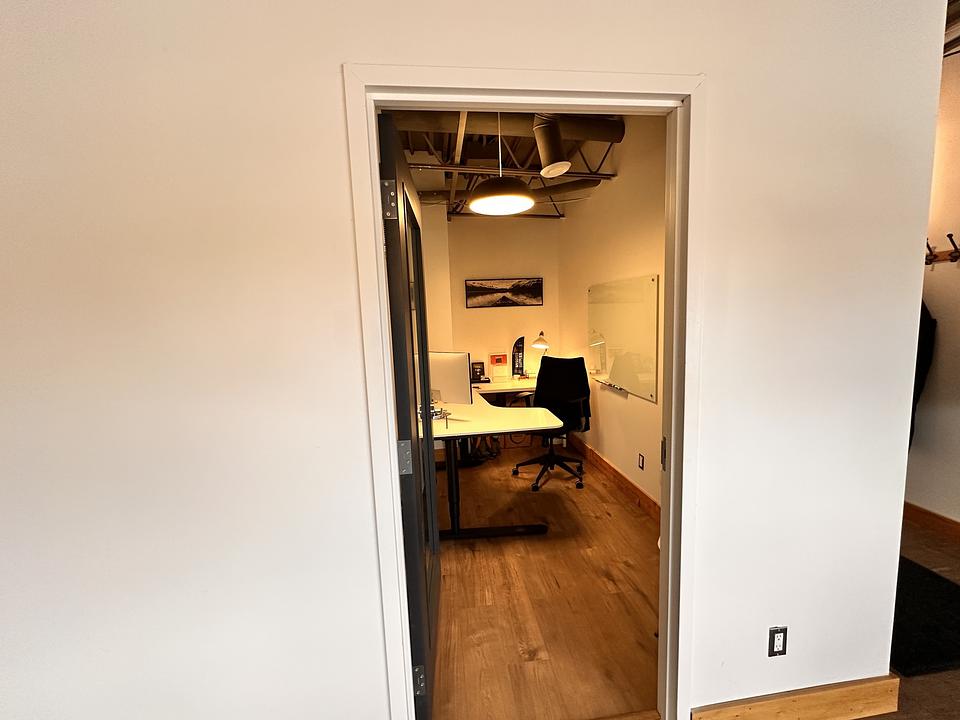 Suite 6 - 371 Richmond Road, Ottawa, ON