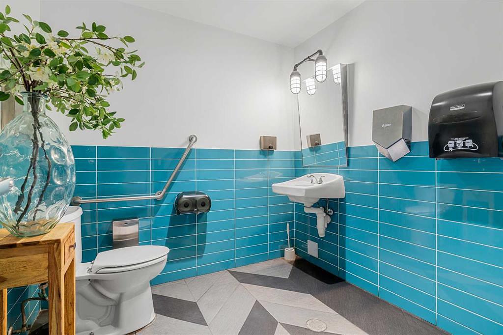 104 - 1851 Sirocco Drive Southwest, Calgary, AB