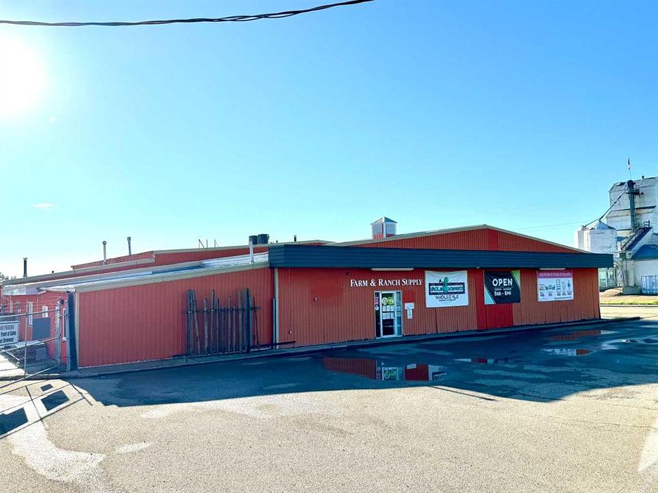 6103 54 Street, Ponoka, AB