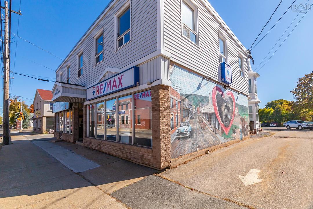 284 Main Street, Middleton, NS