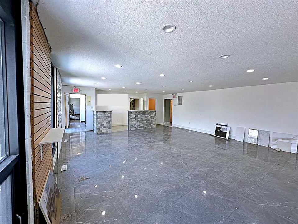 8127 Fraser Avenue, Fort McMurray, AB