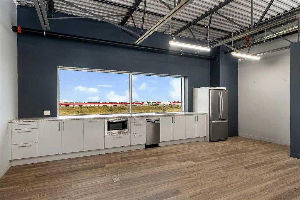 18 - 1750 120 Avenue Northeast, Calgary, AB
