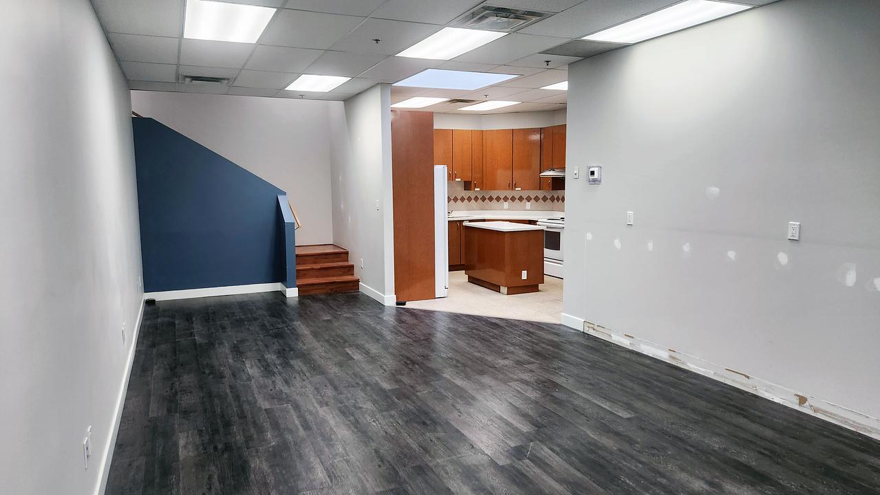 250 - 17667 65A Avenue, Surrey, BC