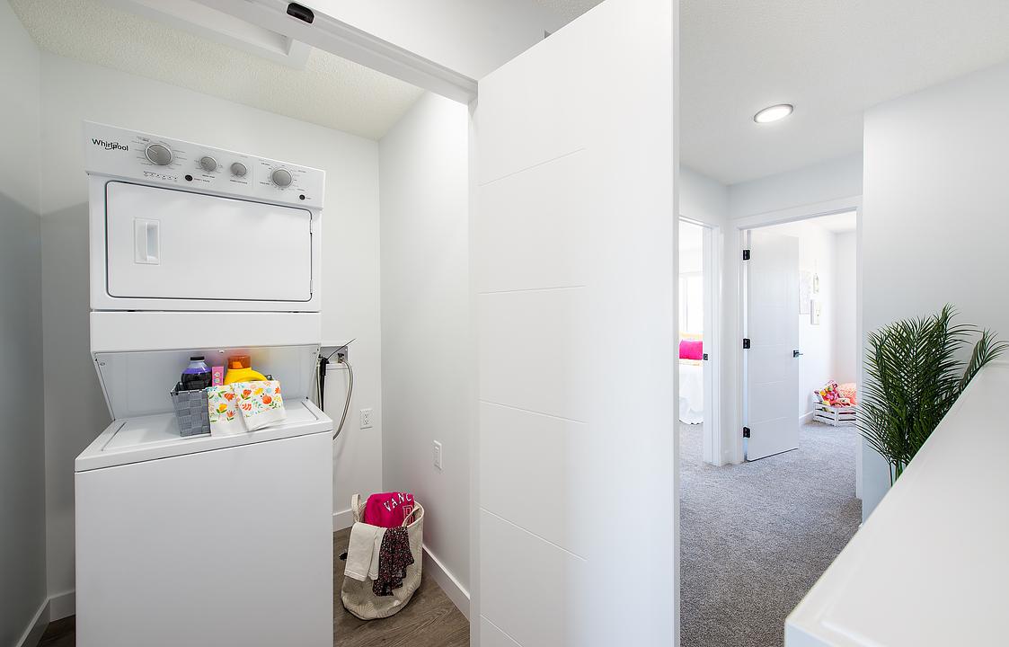 2702 Maple Way Northwest, Edmonton, AB