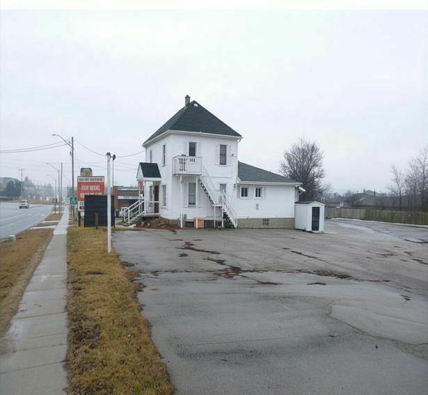 Unit 1 - 200 Dundas Street South, Cambridge, ON