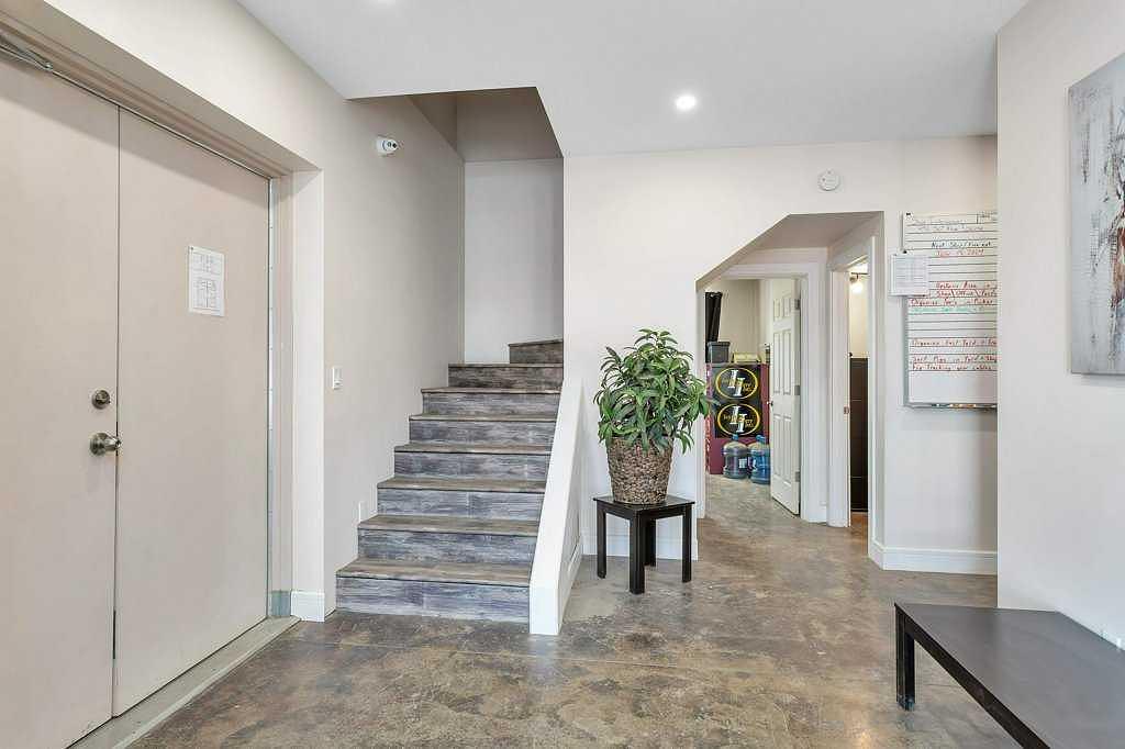 4911 50 Avenue, Eckville, AB