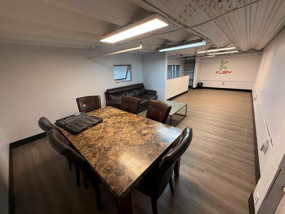 426 10 Street North, Lethbridge, AB