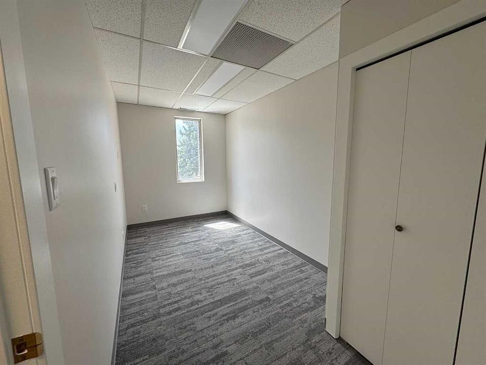 203 - 9919 Fairmount Drive Southeast, Calgary, AB
